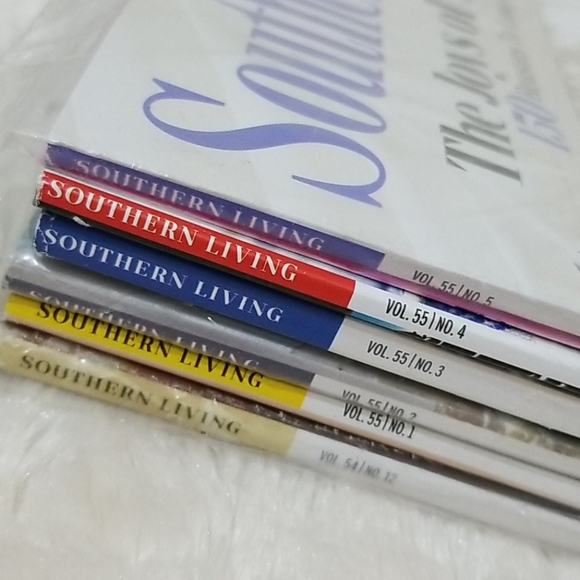 6 Southern Living magazines - Picture 3 of 7